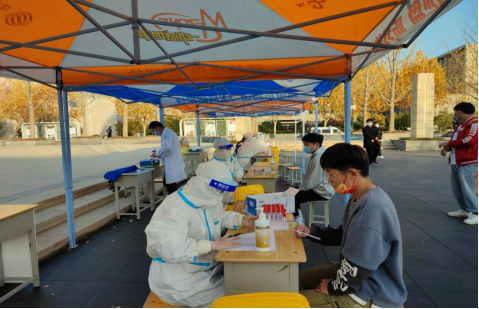 漯河食品職業學院順利完成抽樣核酸檢測工作(圖2)