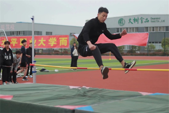 運動會比賽2.jpg