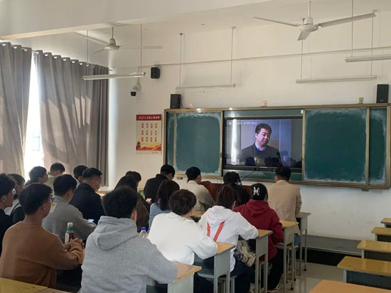 弘揚(yáng)雷鋒精神23-03-05-1.jpg