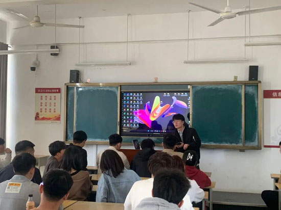 弘揚(yáng)雷鋒精神23-03-05-2.jpg